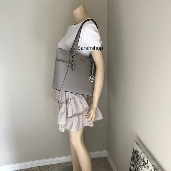 🌼Michael Kors Set - Picture 6 of 16